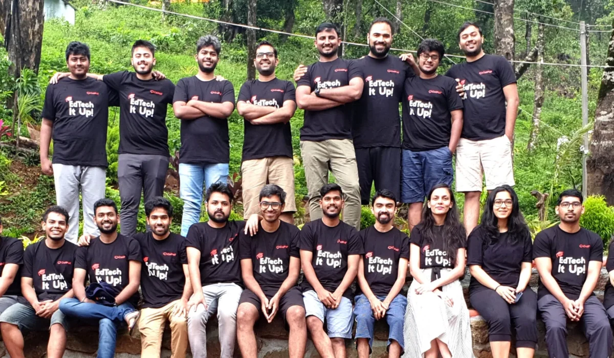 CollPoll_Team-1-2-scaled-1.webp